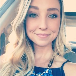 Meet your Posher, Jessica